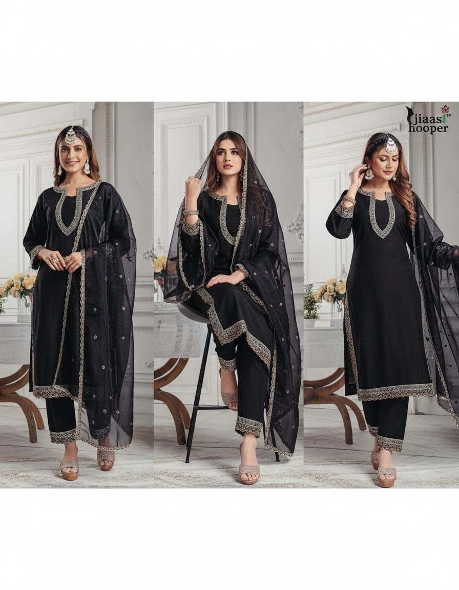 Black Floral Embroidered Kurta Set for Women