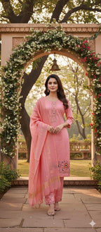 Women's Blush Pink Kurta Pant Set with Dupatta – Premium Ethnic Suit