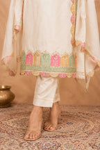 Women’s Cream Embroidered Kurta Pant Dupatta Set | Elegant Festive Ethnic Wear
