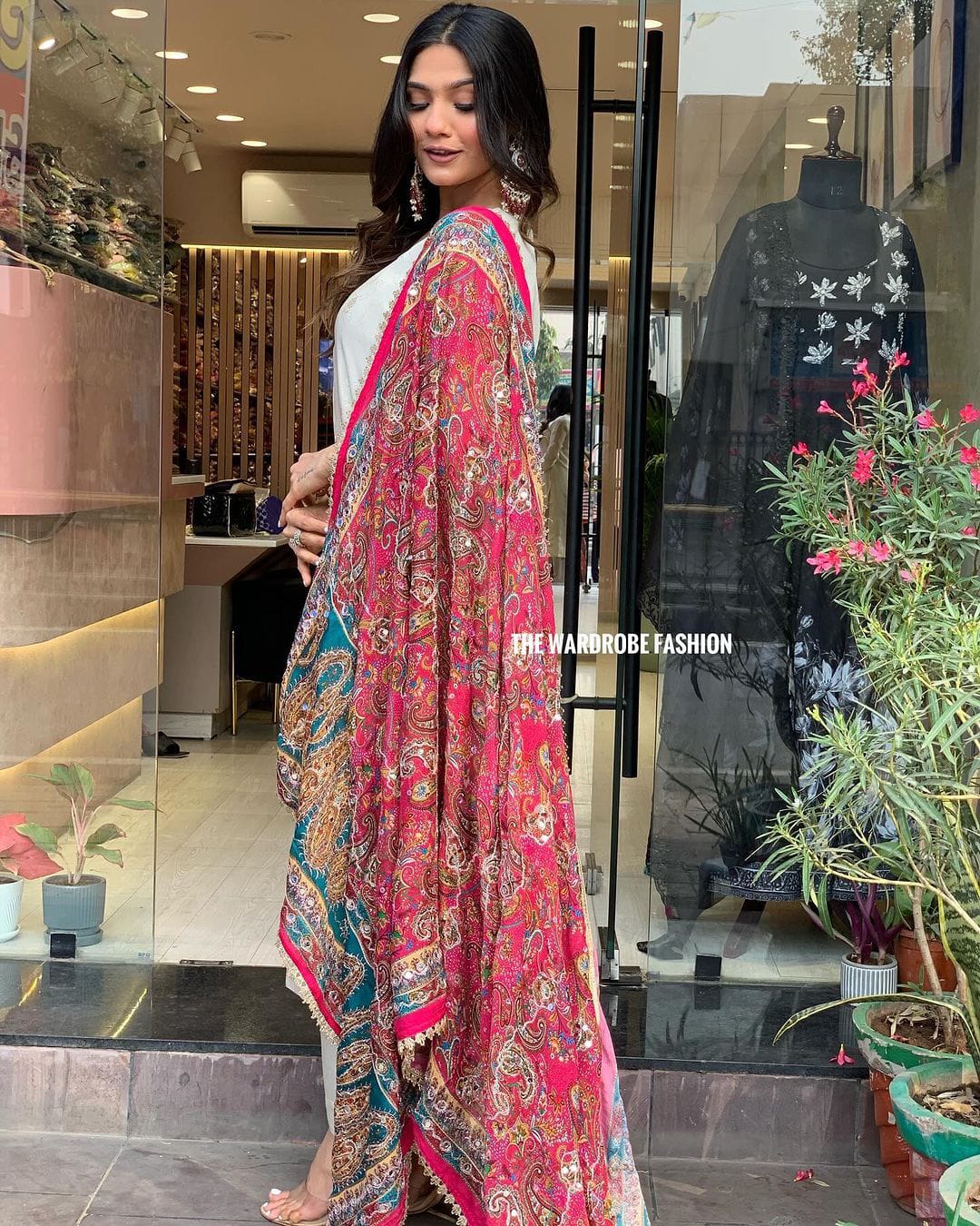Heavy Fully Stitched JCARD Silk Suit Set Luxury 3-Piece Set for Women